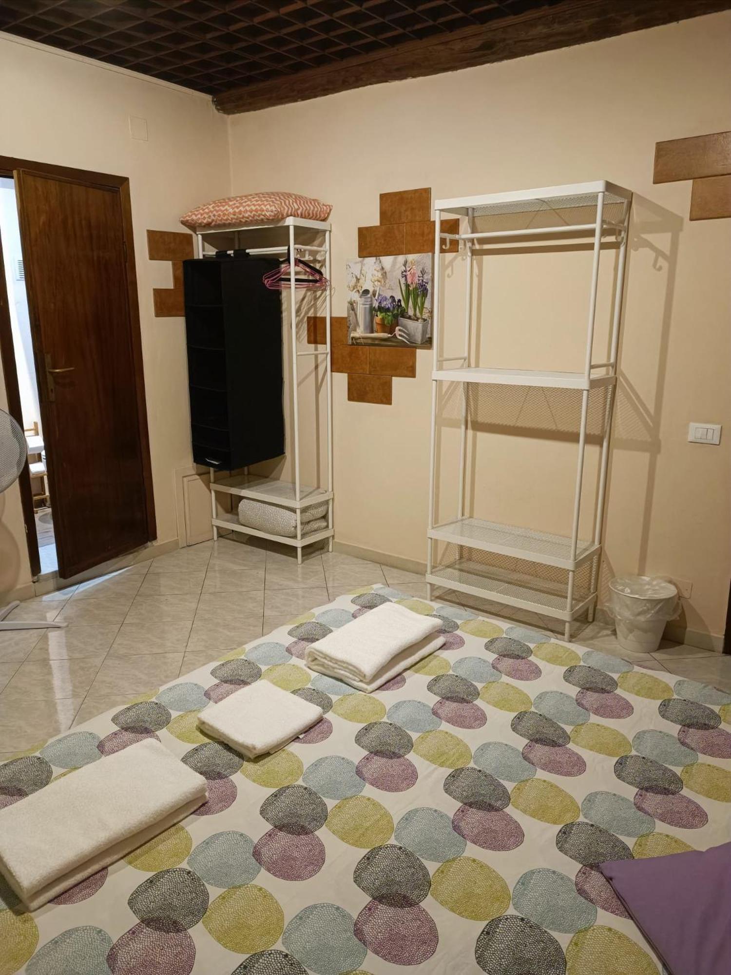 Smile Tower House Hotel Pisa Exterior photo